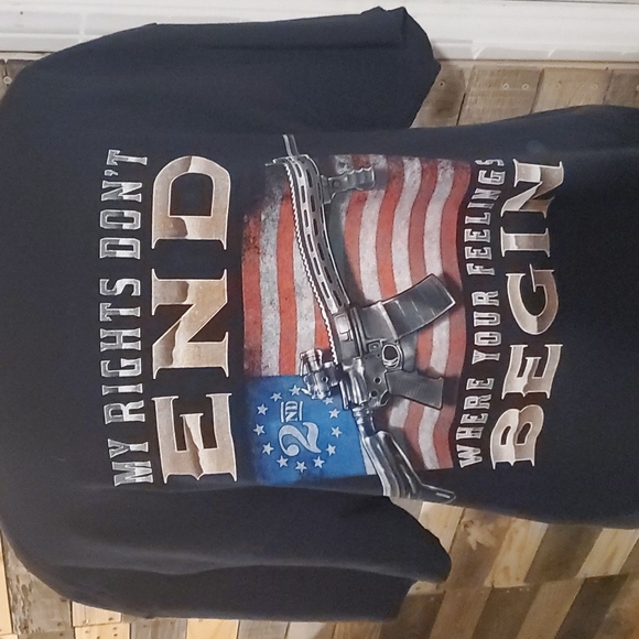 COPY - XL Black 👕 shirt.MY RIGHTS DONT END WHERE YOUR FEELINGS END. 🇺🇸 - Picture 2 of 4